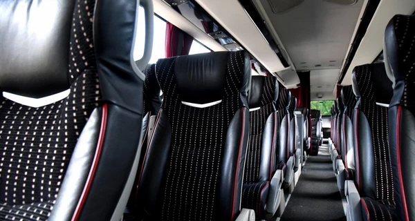 Латвія на рік забороняє нерегулярне автобусне сполучення з Росією та Білоруссю