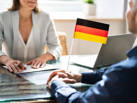 В Германии упраздняют механизм ускоренной натурализации иностранцев 