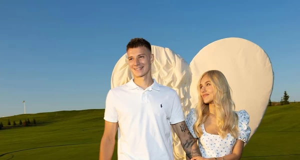 Даша Квіткова розповіла, як познайомилася з 23-річним нареченим Бражком