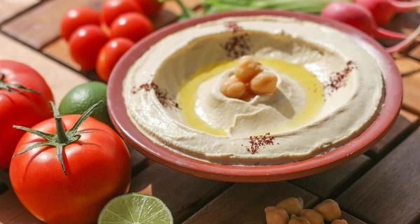 Хумус: еда пустынных кочевников, которая содержит много растительного белка и полезна для сердца