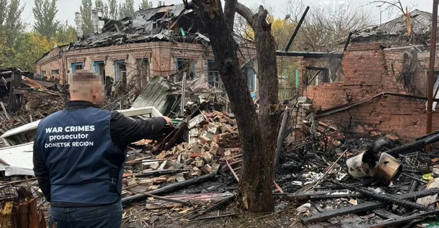 В Донецкой области в результате обстрелов РФ 11 человек ранены и минимум один погиб