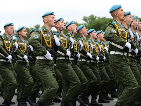 Беларусь привела свои войска в полную боевую готовность для якобы 