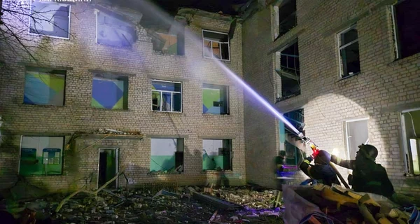 Россияне ударили по двум учебным заведениям в Чугуеве, среди раненых - ребенок