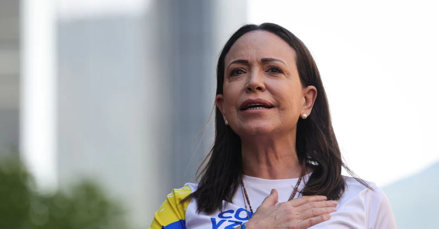 Попри сподівання Трампа Нобелівську премію - 2025 отримала жінка-політик