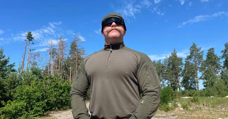 Владимир Ращук - о муштровании коллег в кадре, гражданских и военных, что может растрогать и что болит