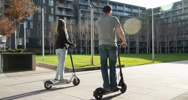 Ивано-Франковск стал первым городом в Украине, где в центре запретили электросамокаты