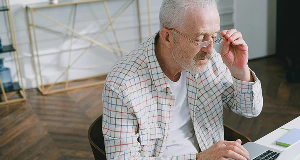 Пенсии и соцпомощи могут приостановить: 7 актуальных вопросов, как пройти верификацию