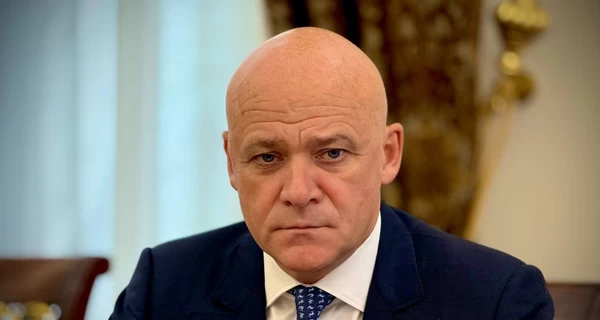 У Труханова є закордонний паспорт РФ, а внутрішній - він скасував через суд, - СБУ