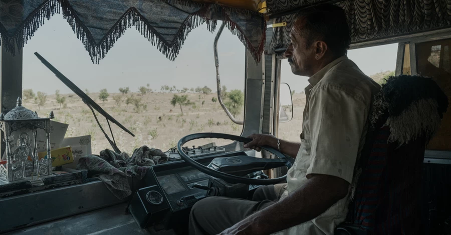 В Индии загорелся автобус с людьми – по меньшей мере 19 погибших