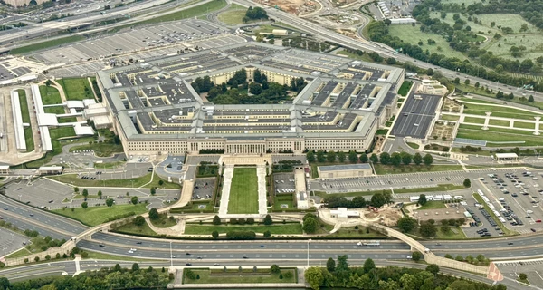 Американські медіа відмовилися підписати нову політику Пентагону щодо доступу журналістів