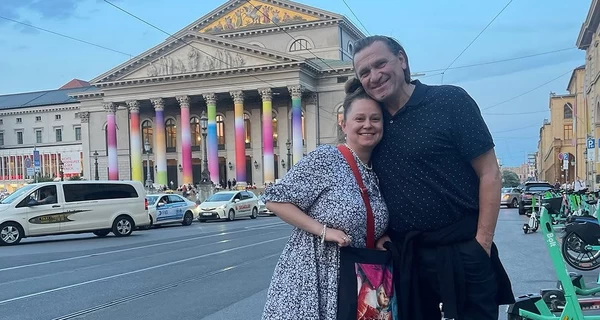 Муж Виталины Библив трогательно поздравил ее с 45-летием кадром из семейного архива