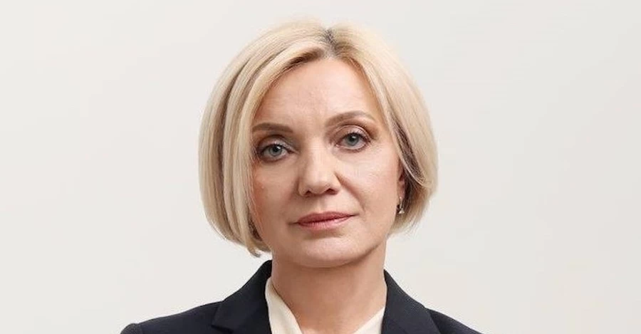 Омбудсмен просить Раду вилучити російську зі списку мов, які потребують захисту