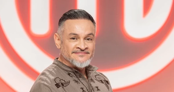 Эктор Хименес-Браво на архивном фото показал, как выглядел в начале карьеры