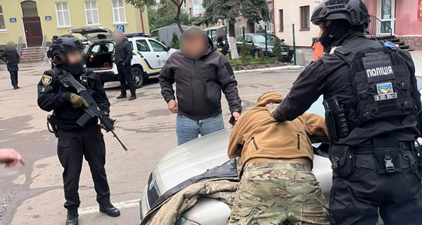 В Тернополе задержали группу военных, которые похищали и пытали людей