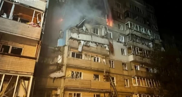 Киевлянин впервые увидел новорожденного сына, чья мать погибла после атаки РФ