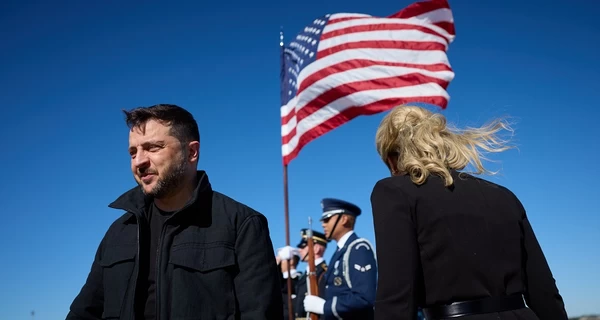 Зеленський вже у США, він зустрінеться з Трампом ввечері 