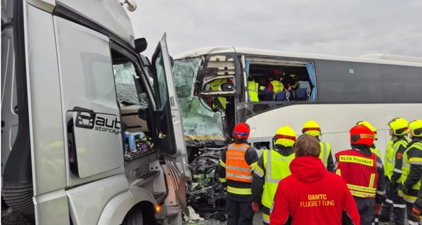 В Австрии столкнулись автобус и грузовик из Польши, есть погибший