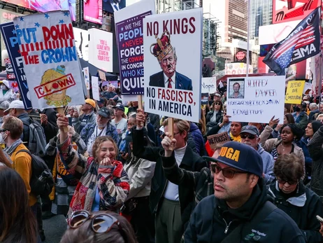 В городах США начинаются массовые протесты против Трампа 