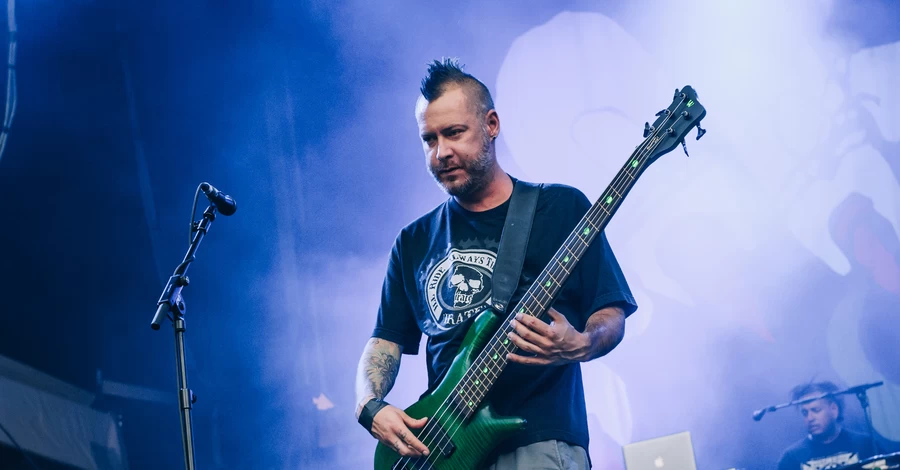 Помер Сем Ріверс, бас-гітарист та співзасновник гурту Limp Bizkit