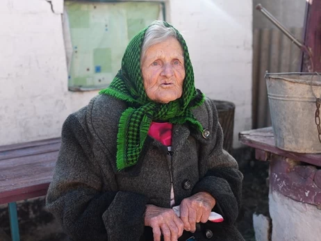 Умерла 98-летняя женщина, самостоятельно вышедшая из оккупированной части Очеретино