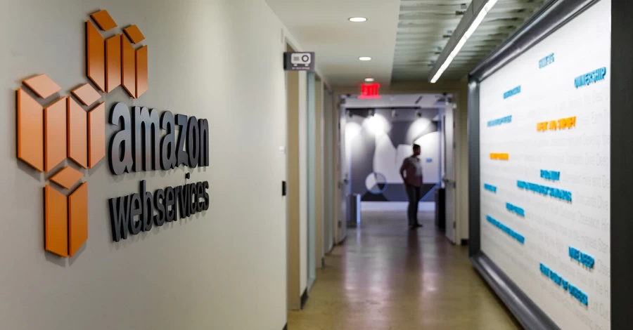 Стався масштабний збій у роботі великої кількості світових інтернет-сервісів