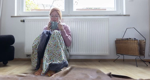 Как согреться в холодной квартире: действенные и простые советы