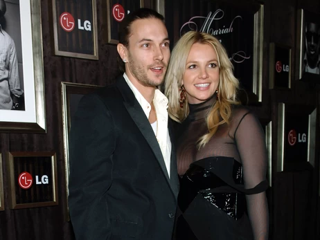 Наблюдала с ножом в руке, как спят дети: экс-супруг Бритни Спирс издал мемуары об их браке