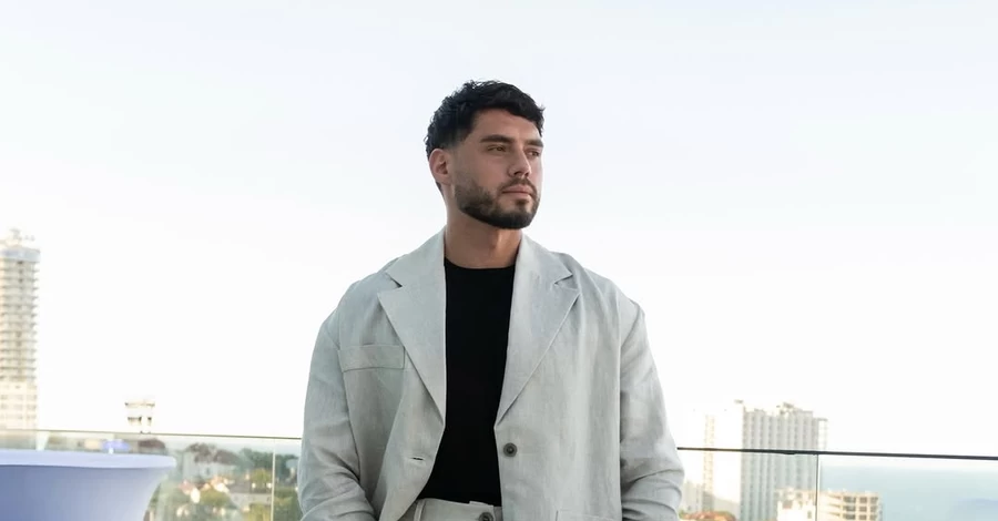 Нікіта Добринін повідомив про смерть дідуся