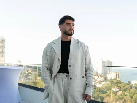 Нікіта Добринін повідомив про смерть дідуся