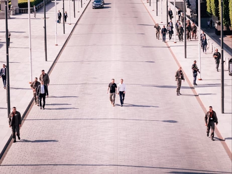 Зеленский отправился в Швецию на завод производителя истребителей Gripen