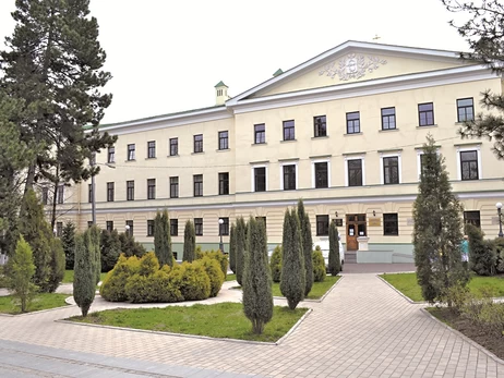 В Днепре спасают женщину с пулей в лице, семью которой убили оккупанты в Донецкой области