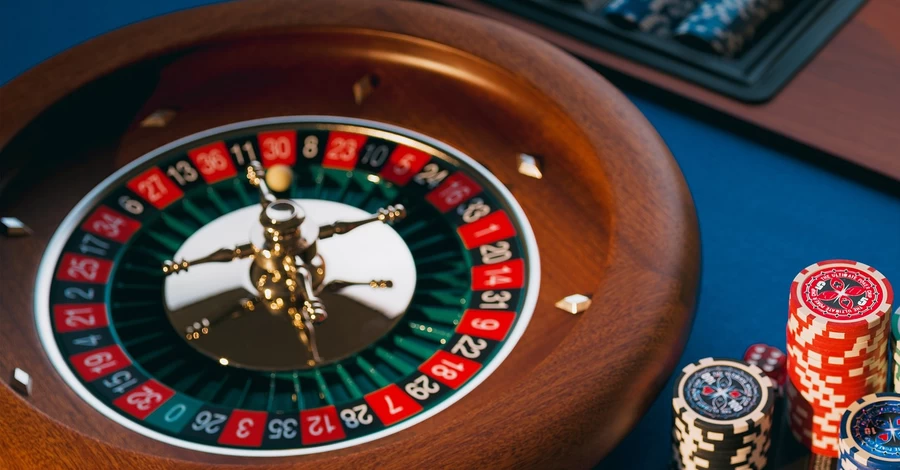 Блогершу и участницу 