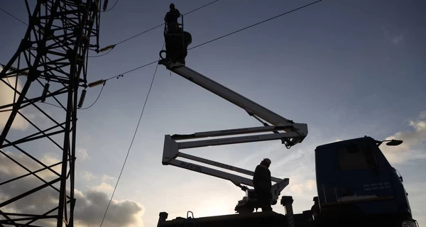 После обстрелов РФ  самая сложная ситуация со светом - в четырех областях, быстро восстановить не удастся