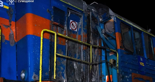 В Сумах РФ ударила по железнодорожной станции, пострадали работники, движение поездов на участке остановлено