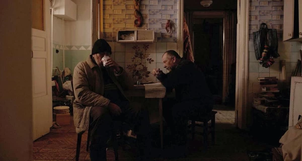 Серые пчелы: медитативное и тягучее кино о «серых зонах» нашей страны и нашей души