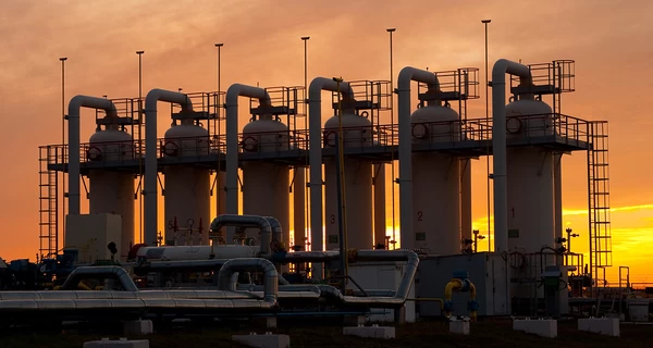 Из-за российских обстрелов пришлось приостановить накопление газа в подземных хранилищах Украины