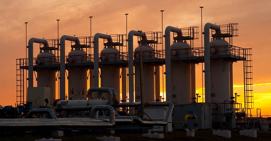 Через російські обстріли довелося призупинити накопичення газу в підземних сховищах України