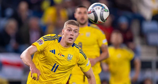 Футболіст збірної України Довбик залишить італійський клуб 