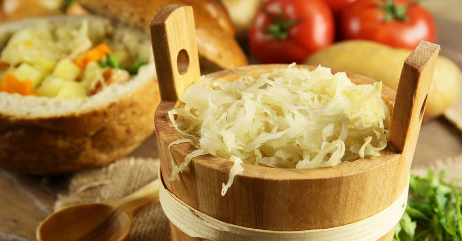 Квасимо капусту, яблука, гриби: майстер ділиться секретами, напрацьованними десятиліттями