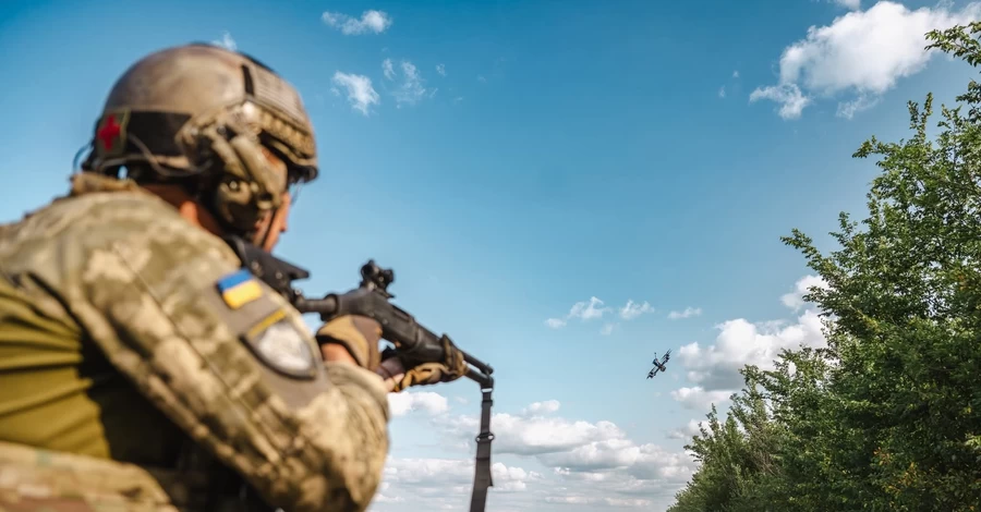 У Покровськ прорвалися сотні російських військових, у місті йдуть бої, - Генштаб