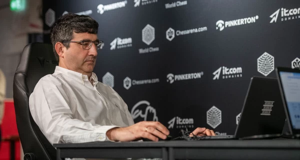 Російський шахіст Крамник заперечив провину у смерті американського гросмейстера Народицького