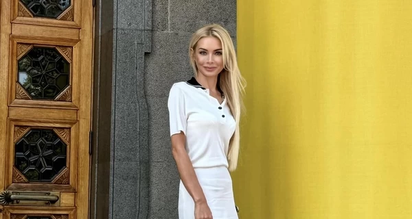 Экс-нардепа Кормышкину и ее семью сняли с самолета в аэропорту Кишинева, - СМИ