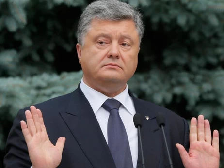 Порошенко спробував піаритись в день мови. ЗМІ пригадали його виступи, де той “защищал права русскоговорящего народа» 