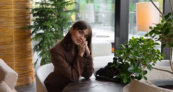 Блогер Саша Бо розповіла про пластичну операцію на обличчі та її наслідки: Мріяла про це вже давно