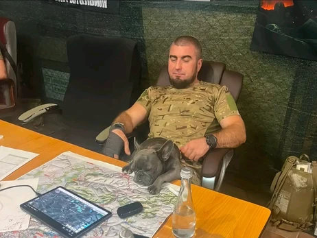 Манько прибрав світлини з мапами, але знову заперечив, що вони були таємними