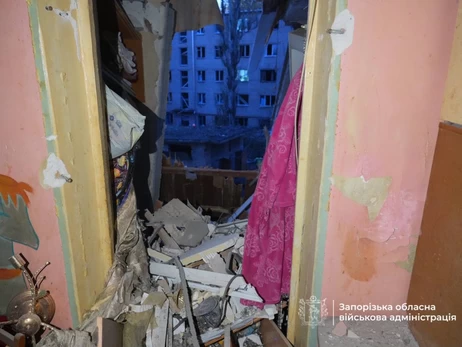 В Запорожье из-под завалов деблокировали тела двух мужчин (обновлено)