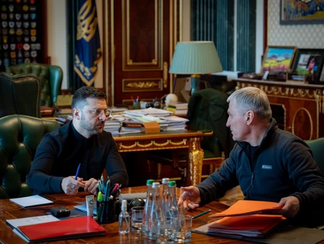 Новые нефтяные санкции против России нанесли ей первые убытки, - Зеленский