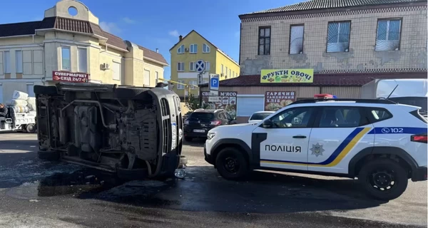 Перевернули бус, применили дубинки и слезоточивый газ - в Одесском ТЦК рассказали о нападении на их сотрудников