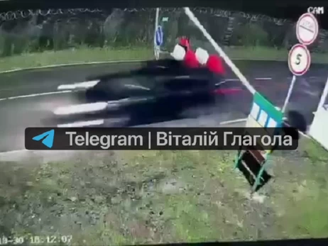 На Закарпатті мобілізований адвокат на Toyota прорвав кордон та втік в Угорщину, - журналіст