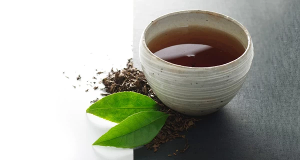 Смажений японський чай: новий тренд, що заспокоює нерви і рятує від похмілля